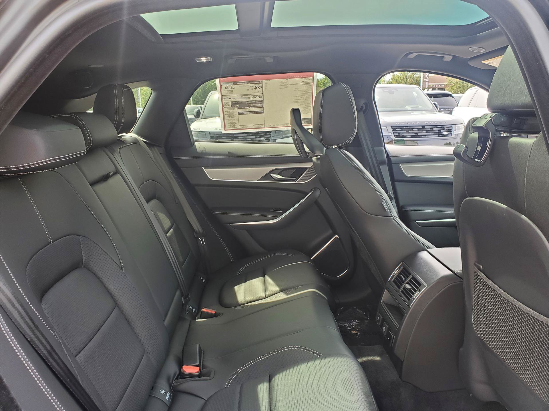 New 2026 Jaguar F-PACE R-Dynamic S AWD/4WD image 17