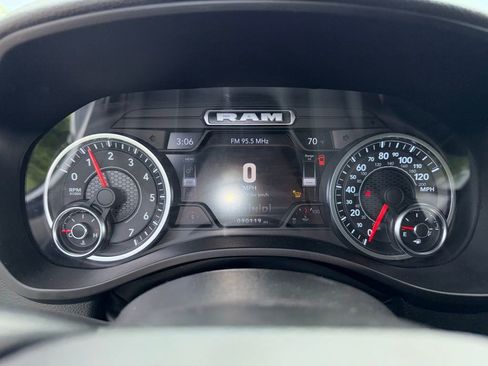 Used 2022 RAM 1500 Laramie image 15