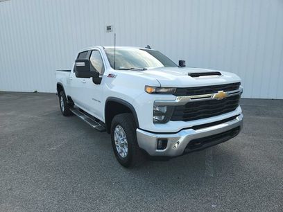 Used 2025 Chevrolet Silverado 2500 LT