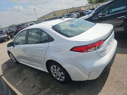 Used 2024 Toyota Corolla LE FWD image 9