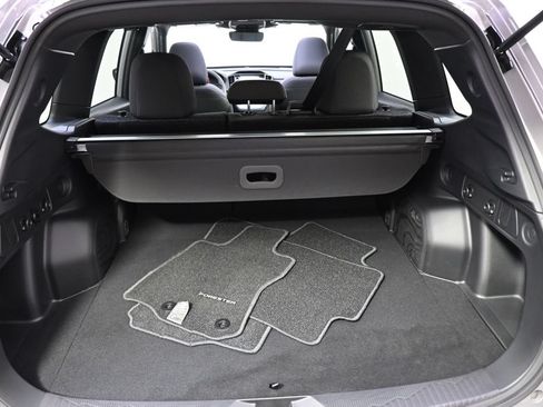 Certified 2025 Subaru Forester Premium AWD/4WD image 19
