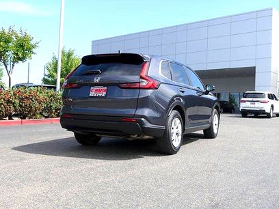 Used 2025 Honda CR-V LX