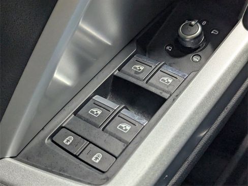 Used 2021 Audi Q3 2.0T Premium w/ Convenience Package image 17