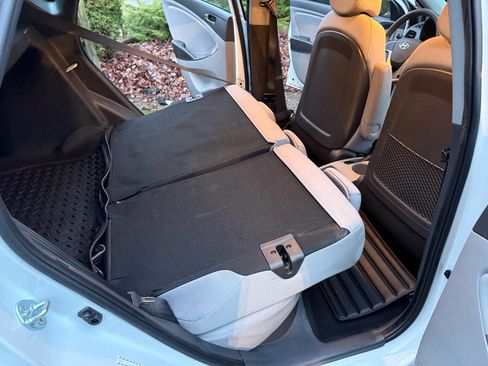 Used 2017 Hyundai Accent SE image 24