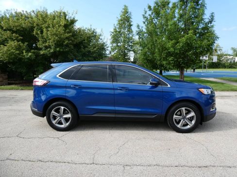 Used 2020 Ford Edge SEL w/ Convenience Package AWD/4WD image 4
