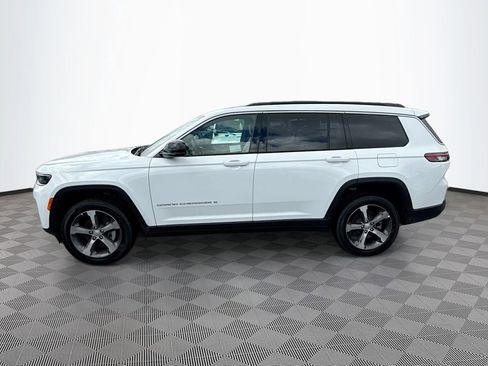 New 2026 Jeep Grand Cherokee L Limited RWD image 8