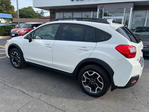 Used 2017 Subaru Crosstrek 2.0i Limited w/ Popular Package #2 AWD/4WD image 12