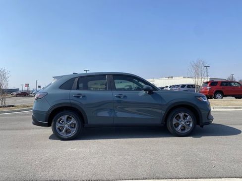 New 2026 Honda HR-V LX image 12