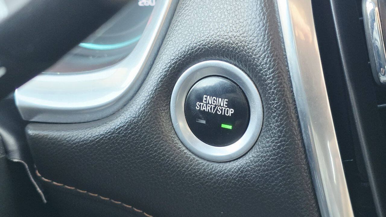 Used 2019 Chevrolet Traverse LT AWD/4WD image 22