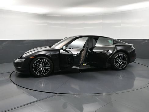 Certified 2021 Porsche Taycan RWD image 35