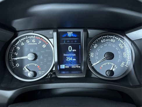 Used 2023 Toyota Tacoma TRD Sport AWD/4WD image 9
