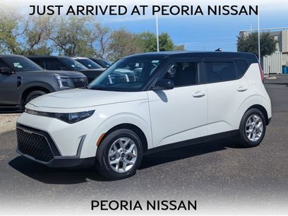 Used 2025 Kia Soul S