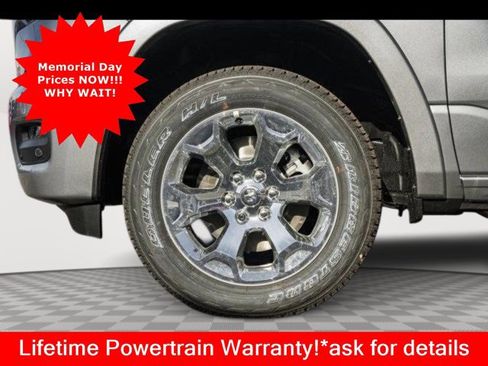 New 2025 RAM 1500 Big Horn AWD/4WD image 18