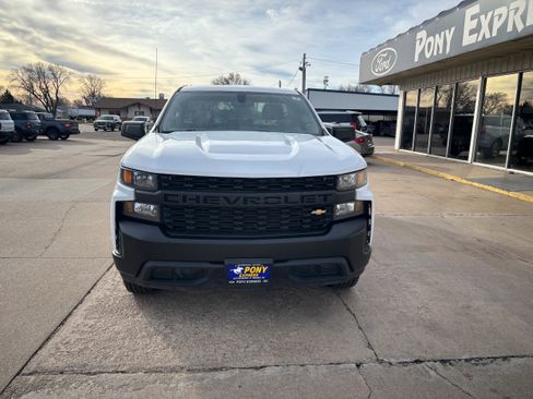 Used 2019 Chevrolet Silverado 1500 W/T w/ WT Convenience Package image 8