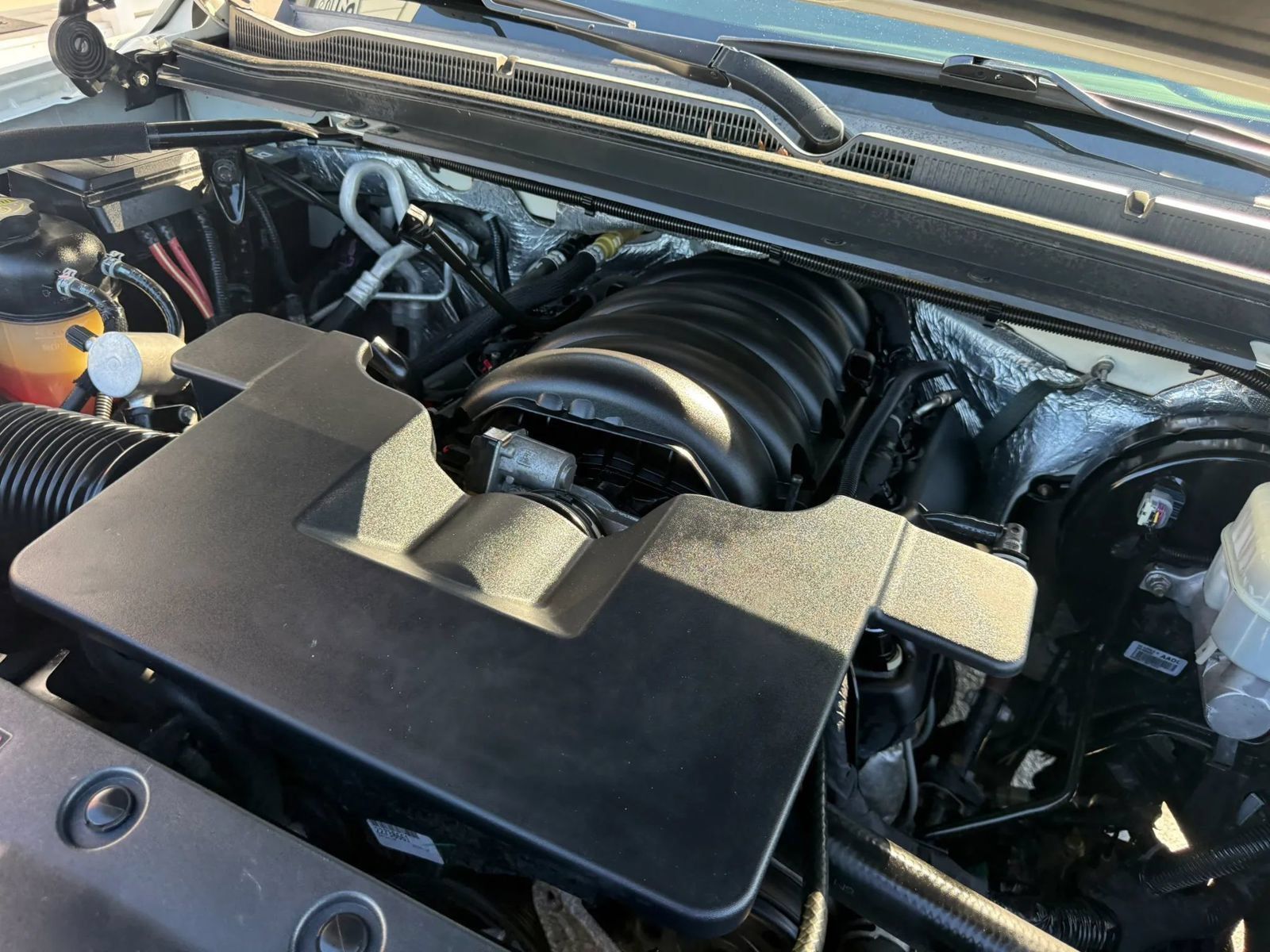 Used 2015 Chevrolet Suburban LTZ AWD/4WD image 65