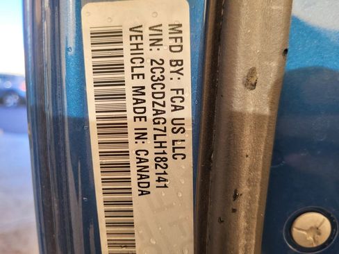 Used 2020 Dodge Challenger SXT w/ Blacktop Package image 15