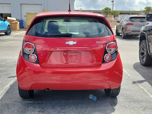 Used 2012 Chevrolet Sonic LS FWD image 6