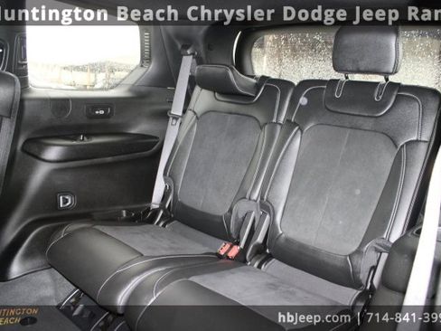 Used 2025 Jeep Grand Cherokee L Altitude image 41