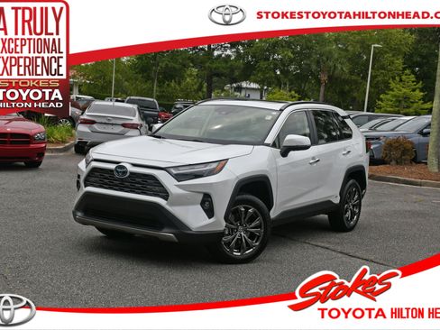 Certified 2024 Toyota RAV4 Limited w/ Advanced Technology Package AWD/4WD image 1