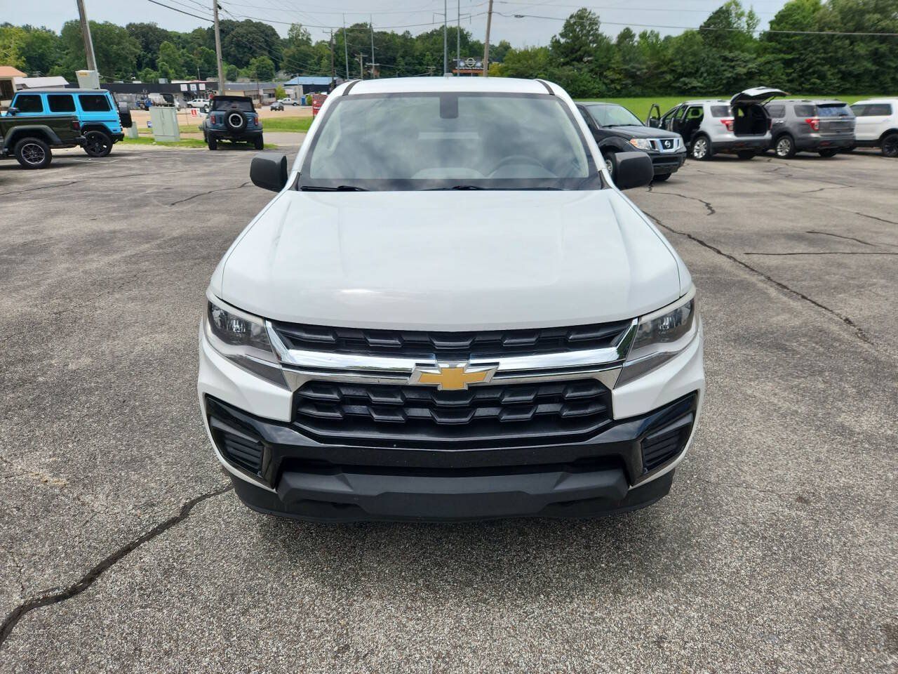 Used 2021 Chevrolet Colorado W/T w/ WT Convenience Package AWD/4WD image 3