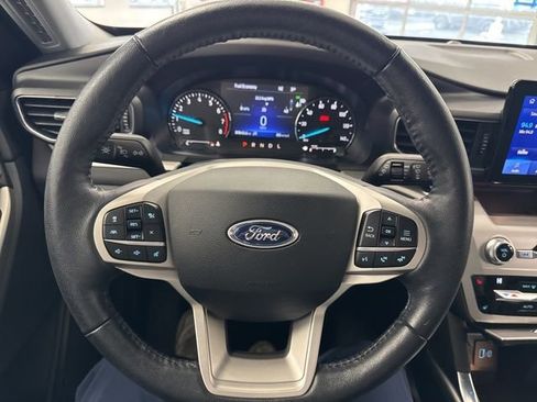 Used 2021 Ford Explorer XLT w/ Equipment Group 202A image 38