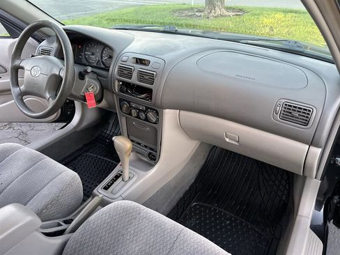 Used 2001 Toyota Corolla LE image 35