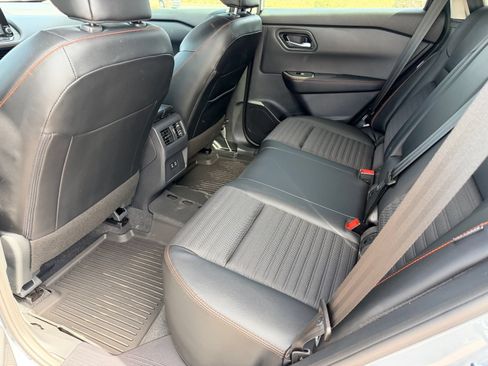 New 2026 Nissan Rogue SV AWD/4WD image 12