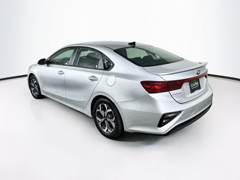 Used 2020 Kia Forte LXS FWD image 5