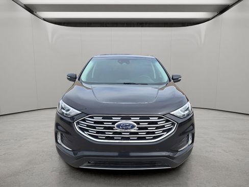 Used 2022 Ford Edge Titanium image 8