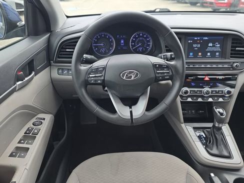 Used 2019 Hyundai Elantra Value Edition image 12