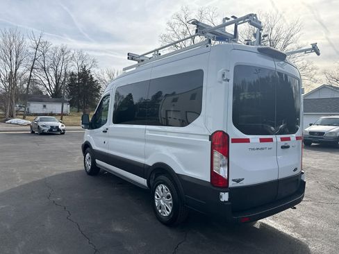 Used 2019 Ford Transit 150 XLT image 5
