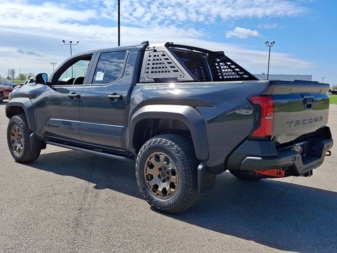 New 2026 Toyota Tacoma 4x4 Double Cab Hybrid image 11
