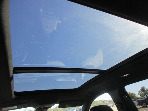 New 2026 GMC Acadia Denali Ultimate image 16