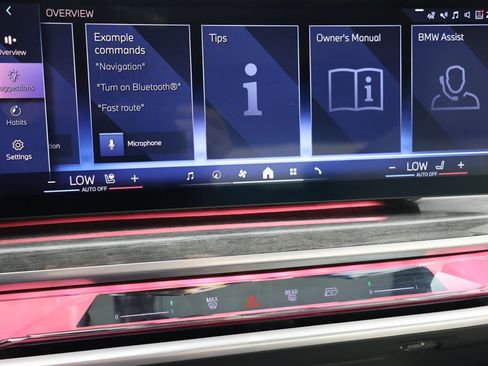 Used 2023 BMW 760i xDrive image 49