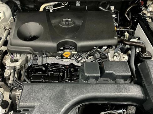 Used 2023 Toyota RAV4 XLE image 43