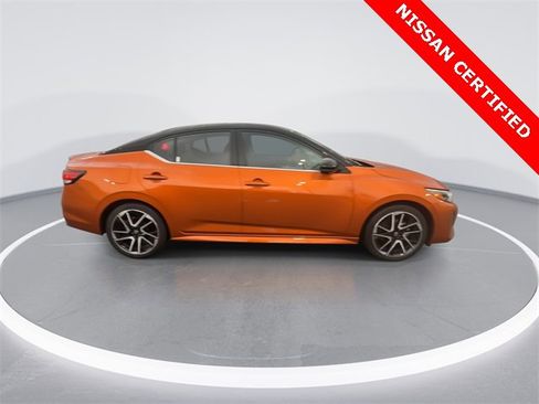 Certified 2024 Nissan Sentra SR w/ SR Premium Package image 9