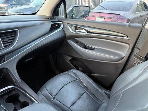Used 2019 Buick Enclave Essence w/ LPO, Cargo Package FWD image 20