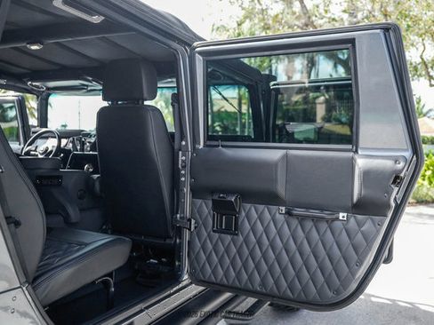 Used 2003 HUMMER H1 4-Door Open Top image 52