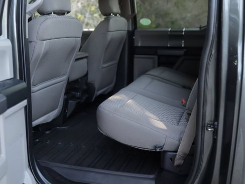 Used 2019 Ford F150 XLT w/ Equipment Group 302A Luxury AWD/4WD image 25