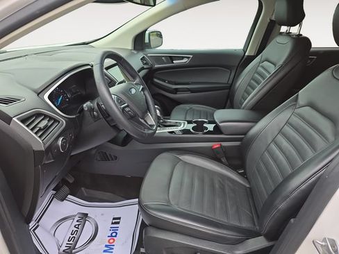 Used 2018 Ford Edge SEL w/ Equipment Group 201A AWD/4WD image 9