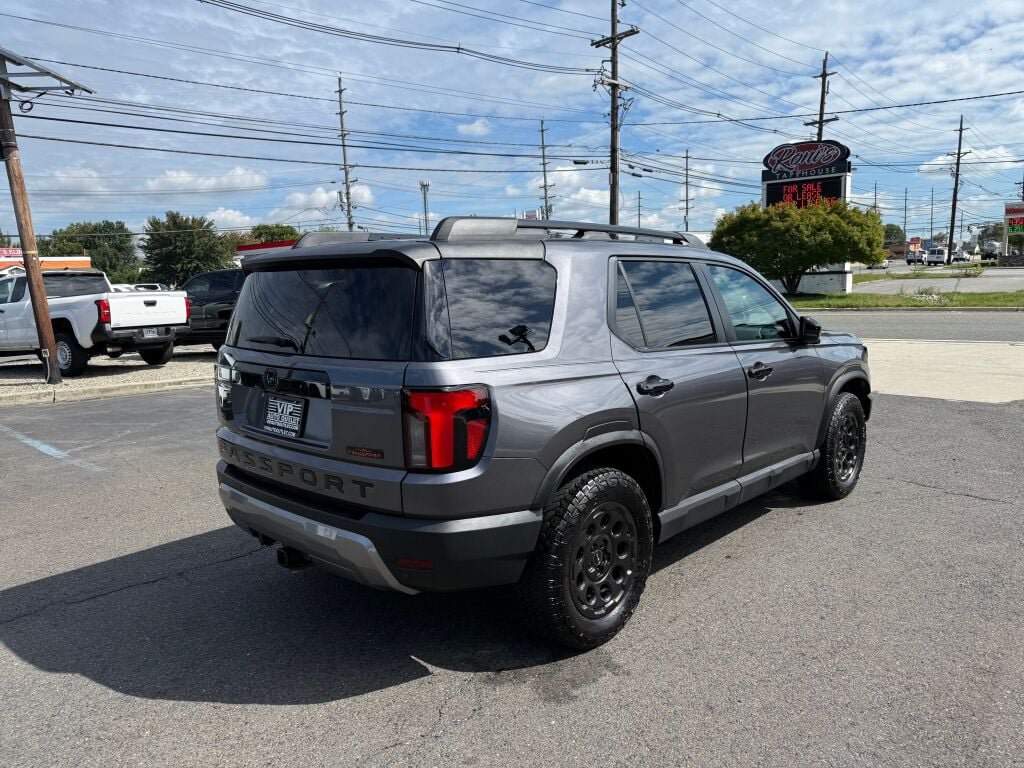 Used 2026 Honda Passport TrailSport image 9