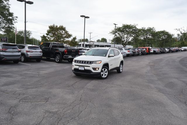 Used 2021 Jeep Compass Latitude w/ Convenience Group AWD/4WD image 1