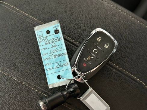 Used 2023 Chevrolet Traverse LT w/ LPO, Floor Liner Package image 48