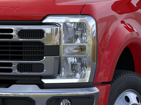 New 2026 Ford F450 XLT AWD/4WD image 18