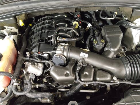 Used 2022 Jeep Grand Cherokee L Limited image 30