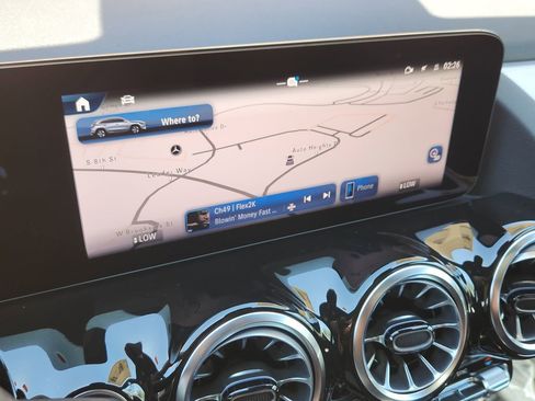 New 2026 Mercedes-Benz GLA 250 4MATIC image 16