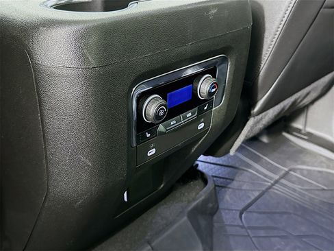 Used 2022 Chevrolet Tahoe LT w/ LT Signature Plus Package image 27