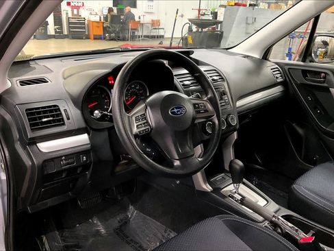Used 2015 Subaru Forester 2.5i w/ Alloy Wheel Package AWD/4WD image 17