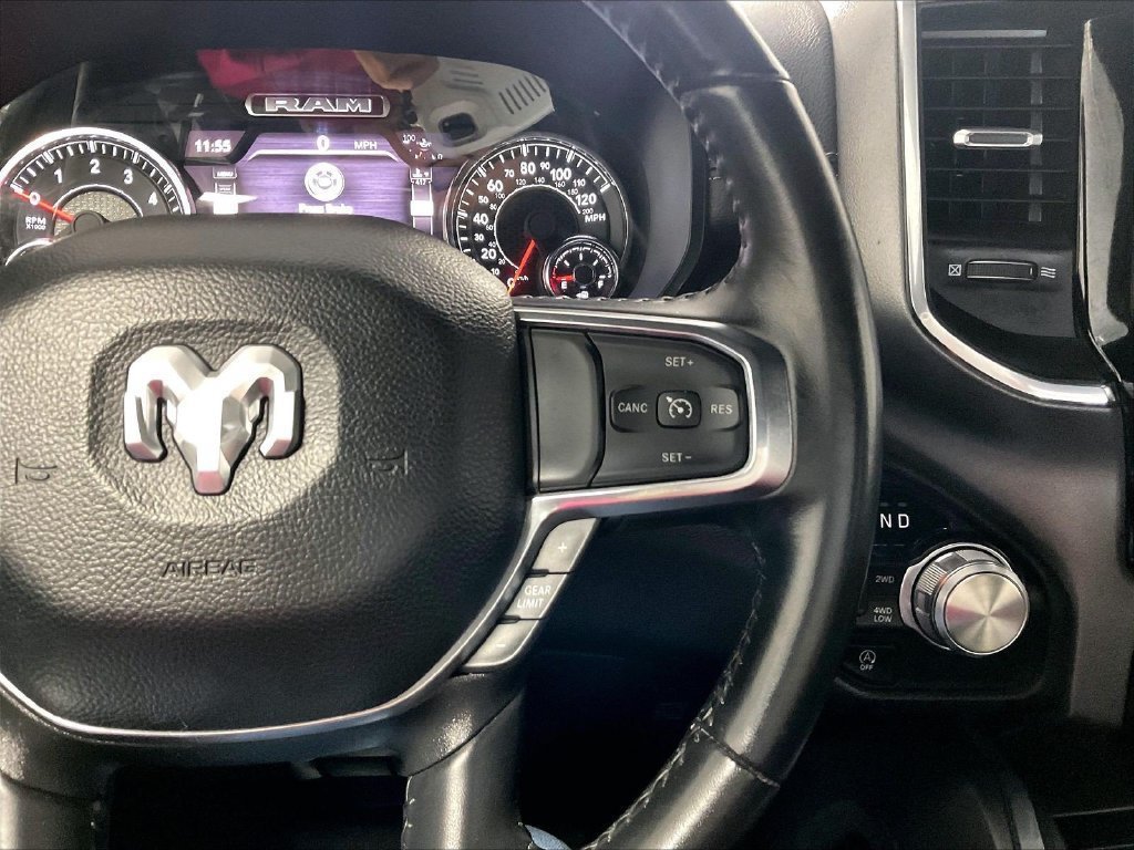 Used 2024 RAM 1500 Laramie AWD/4WD image 23