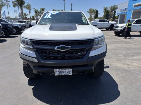 Used 2018 Chevrolet Colorado ZR2 AWD/4WD image 3